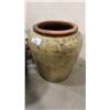 Image 2 : GROUP OF 3 ASSORTED LARGE PLANTER POTS
