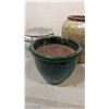Image 3 : GROUP OF 3 ASSORTED LARGE PLANTER POTS