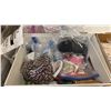 Image 2 : PALLET OF ASSORTED COSTUME ACCESSORIES - JEWELLERY, BEADING SUPPLIES, TRIMS, FLOWERS,