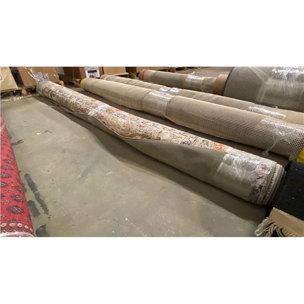 LARGE GREEN WITH FLORAL PATTERN WOOL AREA RUG