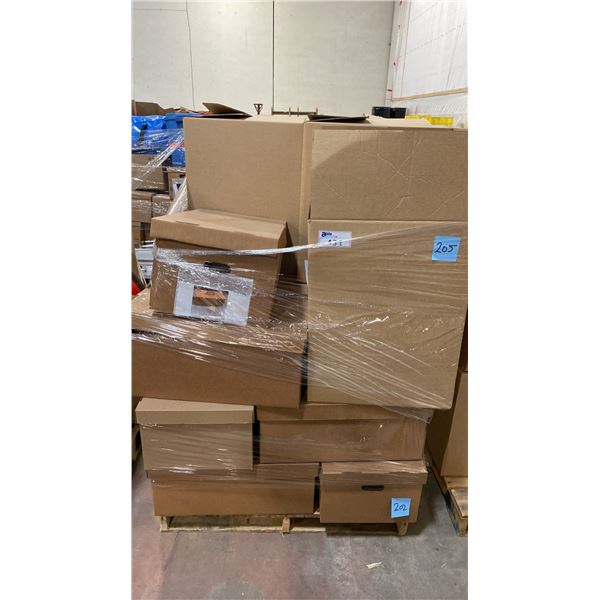 PALLET OF ASSORTED SHOW PROPS AND DECORATIONS - BASKETS, WOODEN BOXES AND MORE