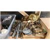 Image 5 : SHELF LOT OF PULLEY WHEELS, FASTENERS AND HARDWARE