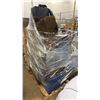 Image 2 : PALLET OF ASSORTED SHOW PROPS
