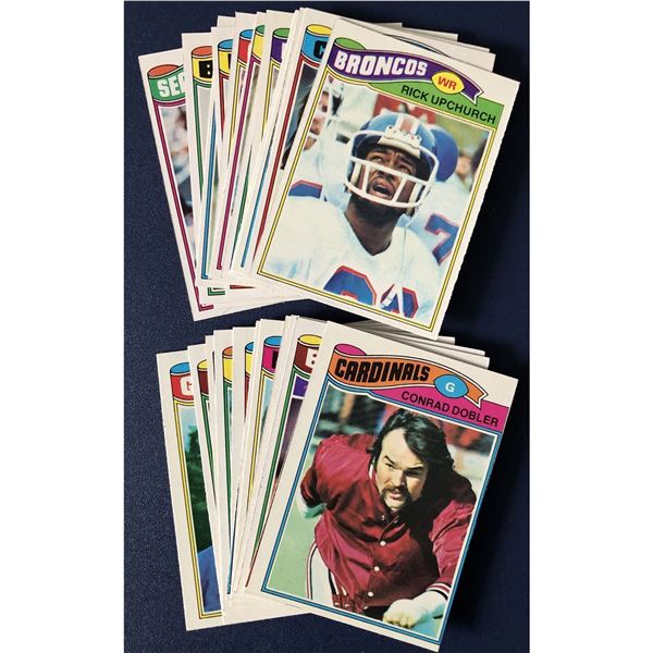1977 TOPPS NFL COLLECTION - 25 CARDS