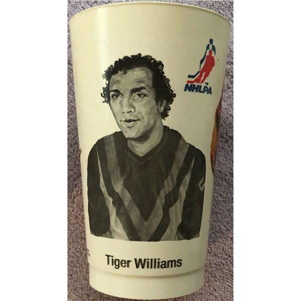 1980-81 7-ELEVEN NHL SLURPEE CUPS - TIGER WILLIAMS
