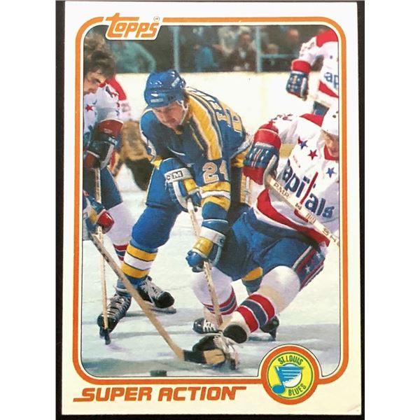 1981-82 TOPPS BERNIE FEDERKO (HOF)