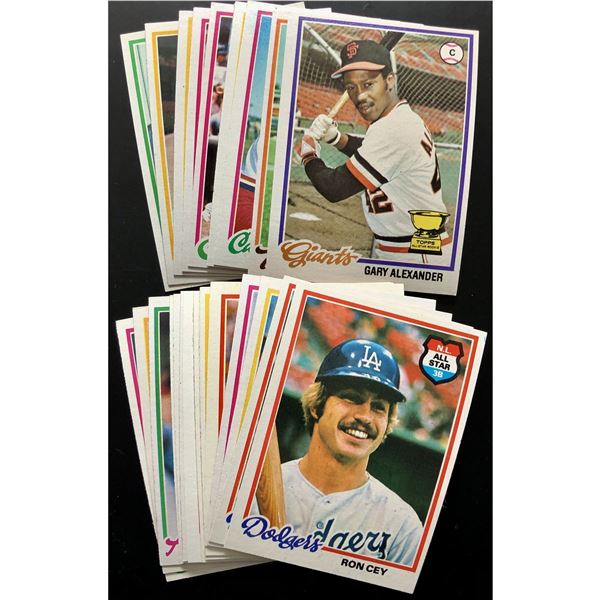 1978 TOPPS BASEBALL COLLECTION - 25 CARDS