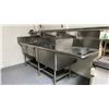 Image 5 : STAINLESS STEEL 3 BAY COMMERCIAL 106"W X 36"D X 55"H WASH SINK WITH FAUCET, RINSE WAND & UPPER