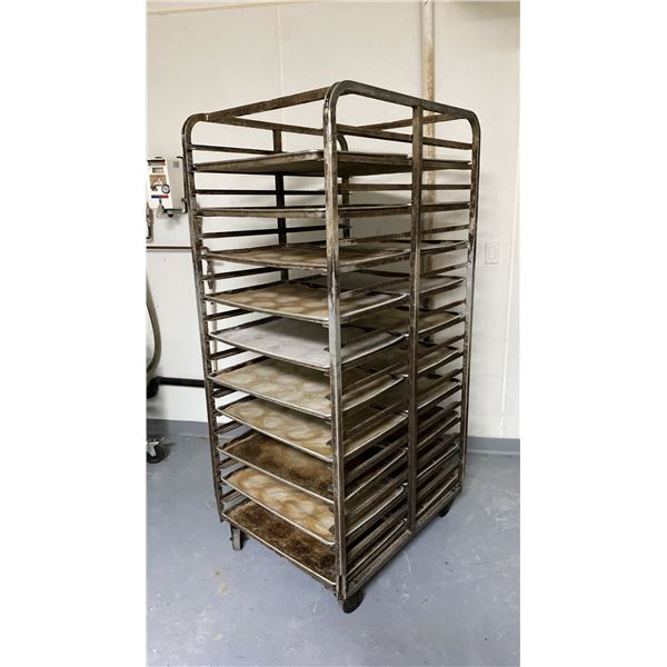 40 TRAY ALUMINUM MOBILE COMMERCIAL BAKERS RACK WITH 20 ALUMINUM COMMERCIAL BAKING TRAYS
