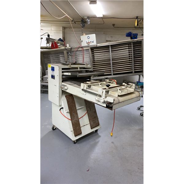 SIMPLEX 1-424BPA COMMERCIAL 115V SINGLE PHASE MOBILE SHEETER / MOULDER MACHINE