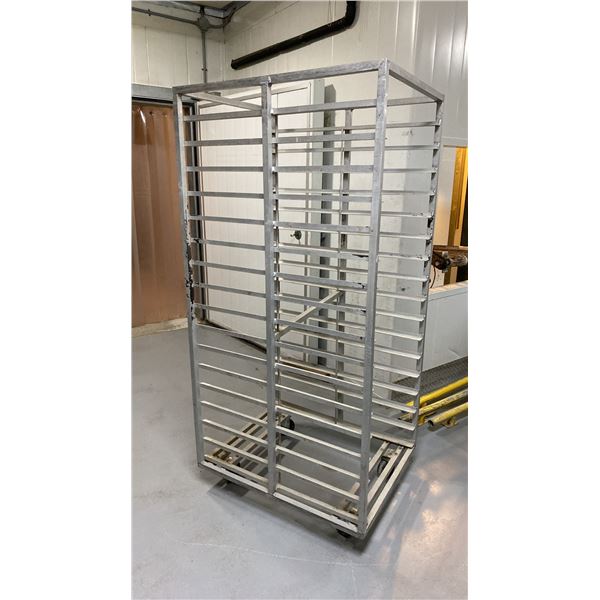 40 TRAY ALUMINUM MOBILE COMMERCIAL BAKERS RACK *NO COMMERCIAL BAKING TRAYS INCLUDED*