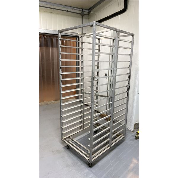 40 TRAY ALUMINUM MOBILE COMMERCIAL BAKERS RACK *NO COMMERCIAL BAKING TRAYS INCLUDED*