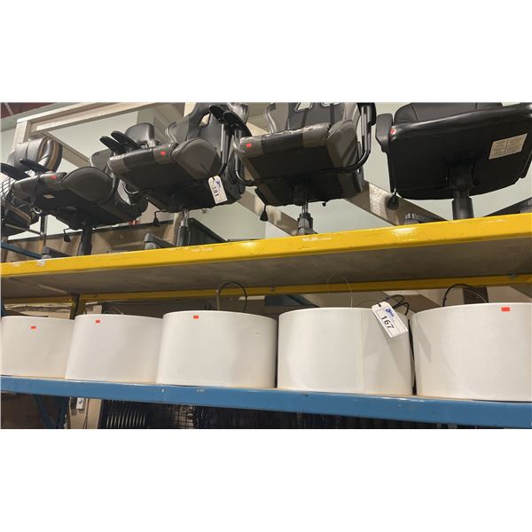 SHELF OF RESTAURANT HANGING PENDANT LIGHTING