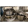 Image 2 : 4 TIER 36"W X 18"D X 76"H MOBILE COMMERCIAL METRO STYLE RACKING SYSTEM WITH ASSORTED COOKING POTS