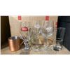 Image 2 : BOX OF ASSORTED BEER/WINE GLASSES & MOSCOW MULE CUPS