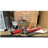 Image 3 : BOX OF ASSORTED BEER TAPS & GLASSES