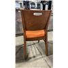 Image 2 : MEDIUM WOOD TONE SOLID BACK PADDED COMMERCIAL RESTAURANT DINING CHAIR