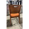Image 2 : MEDIUM WOOD TONE SOLID BACK PADDED COMMERCIAL RESTAURANT DINING CHAIR