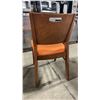 Image 2 : MEDIUM WOOD TONE SOLID BACK PADDED COMMERCIAL RESTAURANT DINING CHAIR