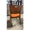 Image 2 : MEDIUM WOOD TONE SOLID BACK PADDED COMMERCIAL RESTAURANT DINING CHAIR