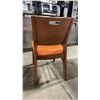 Image 2 : MEDIUM WOOD TONE SOLID BACK PADDED COMMERCIAL RESTAURANT DINING CHAIR