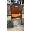 Image 2 : MEDIUM WOOD TONE SOLID BACK PADDED COMMERCIAL RESTAURANT DINING CHAIR
