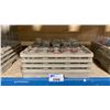 Image 4 : 4 COMMERCIAL PLASTIC DISH TRAYS WITH ASSORTED BEER GLASSES