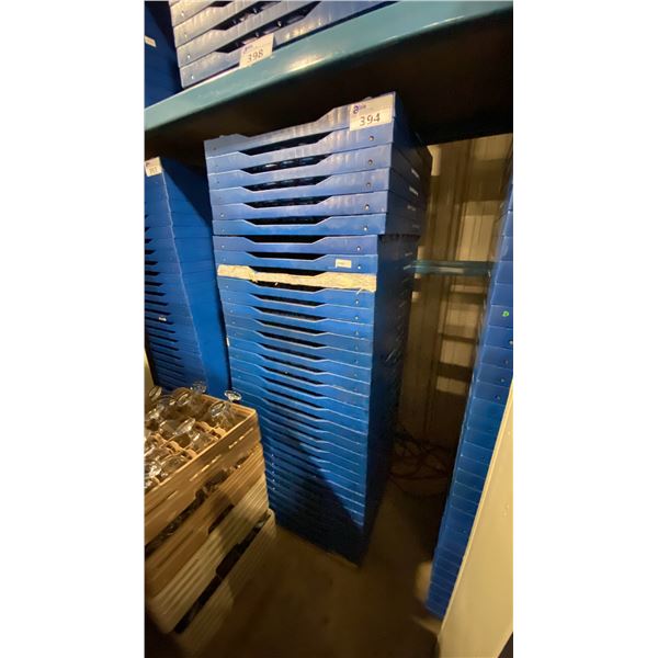 STACK OF APPROX 30 BLUE PLASTIC COMMERCIAL BREAD / CATERING TRAYS