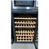 Image 2 : FRIGIDAIRE FFWC3822QS2 STAINLESS STEEL GLASS FRONT 38 BOTTLE TWO-ZONE WINE COOLER