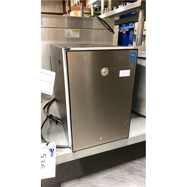 VITRIFRIGO FQ10IVFAU SMALL COMMERCIAL COUNTERTOP MILK REFRIGERATOR