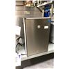 Image 1 : VITRIFRIGO FQ10IVFAU SMALL COMMERCIAL COUNTERTOP MILK REFRIGERATOR