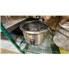 Image 7 : STAINLESS STEEL STOCK POTS, FRYING PANS, PIZZA PANS, COOKING POTS, RICE COOKER *NO LID* & ASSORTED
