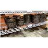 Image 2 : SHELF OF ASSORTED COMMERCIAL PIZZA PANS