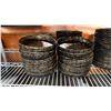 Image 3 : SHELF OF ASSORTED COMMERCIAL PIZZA PANS