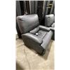 Image 2 : BLACK LEATHER POWER RECLINER WITH POWER CABLE