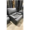 Image 2 : BLACK LEATHER POWER RECLINER WITH POWER CABLE