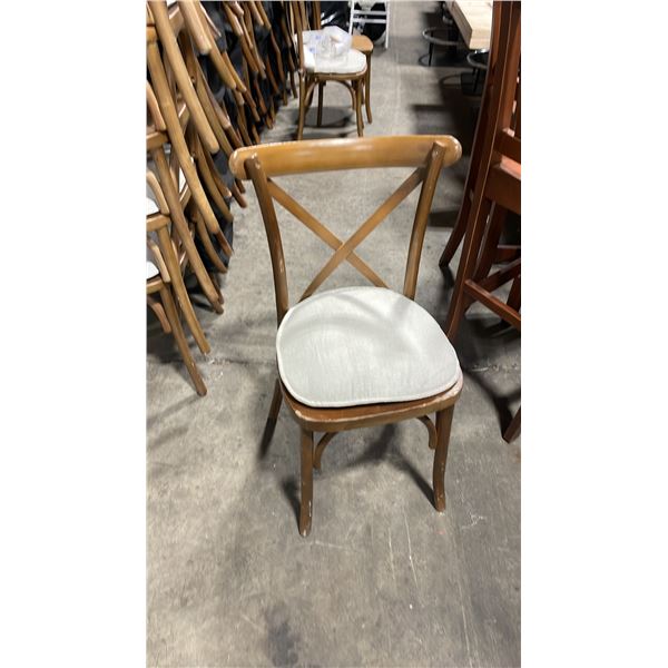 STACK OF 8 DARK WOOD CROSS BACK COMMERCIAL STACKING EVENT CHAIRS WITH CUSHIONS