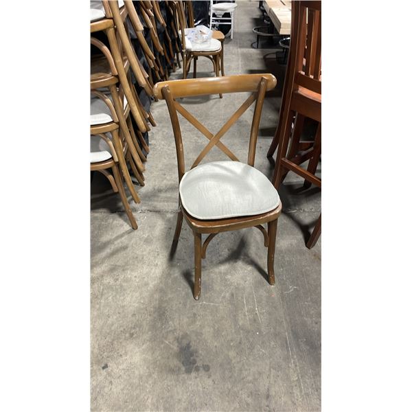 STACK OF 8 DARK WOOD CROSS BACK COMMERCIAL STACKING EVENT CHAIRS WITH CUSHIONS