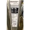 Image 2 : MASTERCRAFT ALUMINUM 17' EXTENSION LADDER & 2 METAL FOLDING STEP STOOLS
