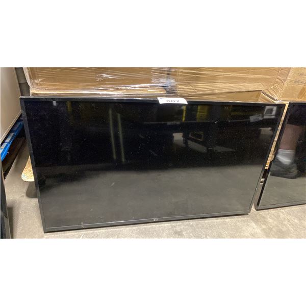 LG 43" LED TV WITH WALL MOUNT *NO CORDS, NO REMOTE*