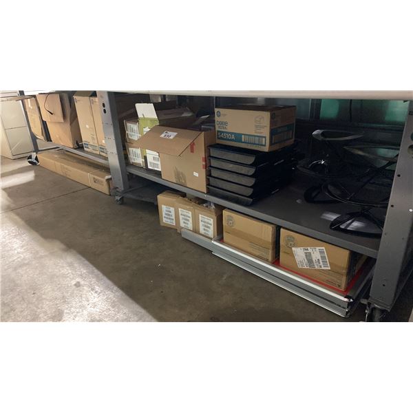2 SHELVES OF ASSORTED RESTAURANT TAKE-OUT CONTAINERS, PIZZA RISERS, & CASH DRAWERS