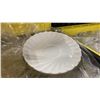 Image 2 : 4 CRATES OF ASSORTED COMMERCIAL RESTAURANT SIDE PLATES & DISHWARE *CRATES INCLUDED*
