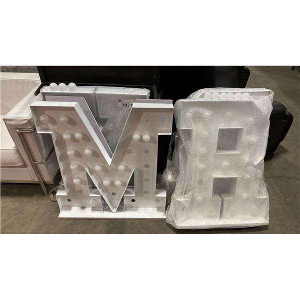 4 ILLUMINATED DECORATIVE DISPLAY LETTERS