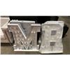 Image 1 : 4 ILLUMINATED DECORATIVE DISPLAY LETTERS