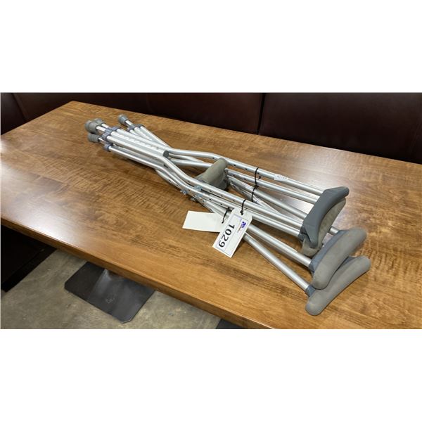 2 SETS OF ADJUSTABLE CHILDRENS MEDICAL CRUTCHES *MUST TAKE BOTH PAIRS*