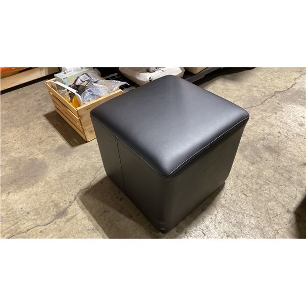 SHELF OF 14 BLACK VINYL COMMERCIAL EVENT DISPLAY CUBES / OTTOMANS