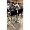 Image 3 : PAIR OF BLACK PADDED CHROME METAL FRAMED BAR CHAIRS 31"H