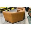 Image 5 : TAN LEATHER 2PCS COMMERCIAL RESTAURANT U-SHAPE BANQUETTE SEAT *LEFT / RIGHT SIDE*