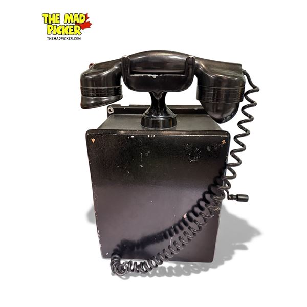 Vintage #18 Type Magneto Wall Telephone