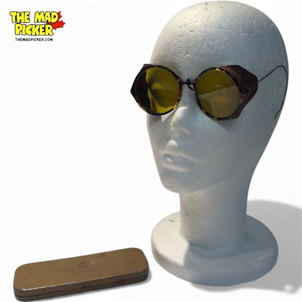 Vintage Willson Goggles Self Adjusting Type In Original Case